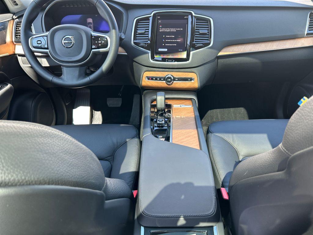 2024 Volvo XC90 B6 PLUS BRIGHT THEME 7-SEATER — фото 5