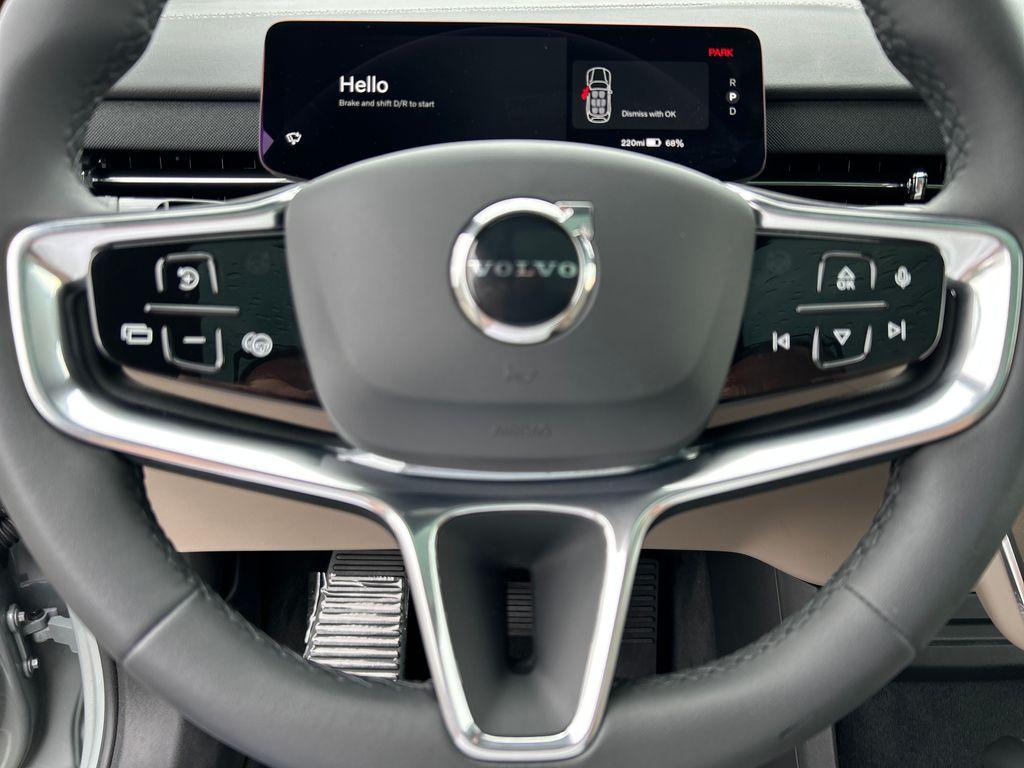 2025 Volvo EX90 TWIN MOTOR PLUS — фото 17