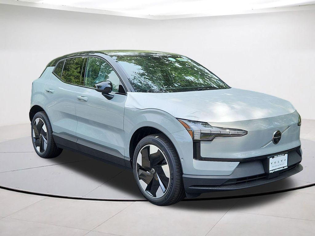 صورة 2 لـ 2026 Volvo EX30 TWIN MOTOR ULTRA