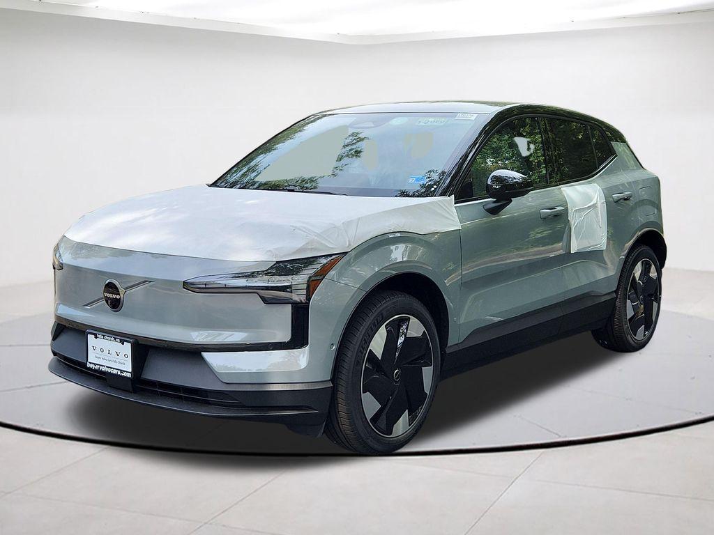 صورة 1 لـ 2026 Volvo EX30 TWIN MOTOR ULTRA