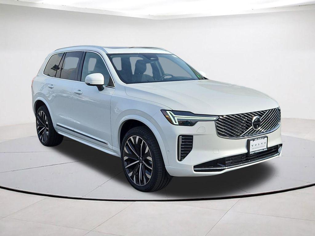 New 2025 Volvo XC90 Plug-In Hybrid T8 Plus 7-Seater