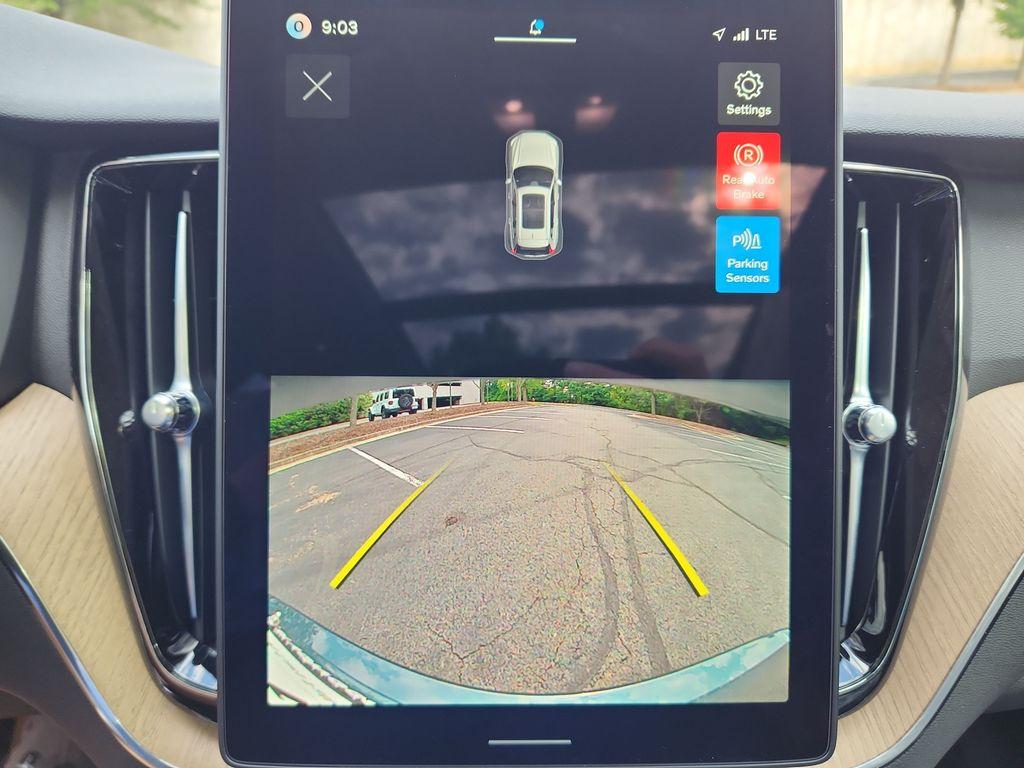 صورة مصغرة 20 لـ 2026 Volvo XC60 PLUG-IN HYBRID T8 CORE