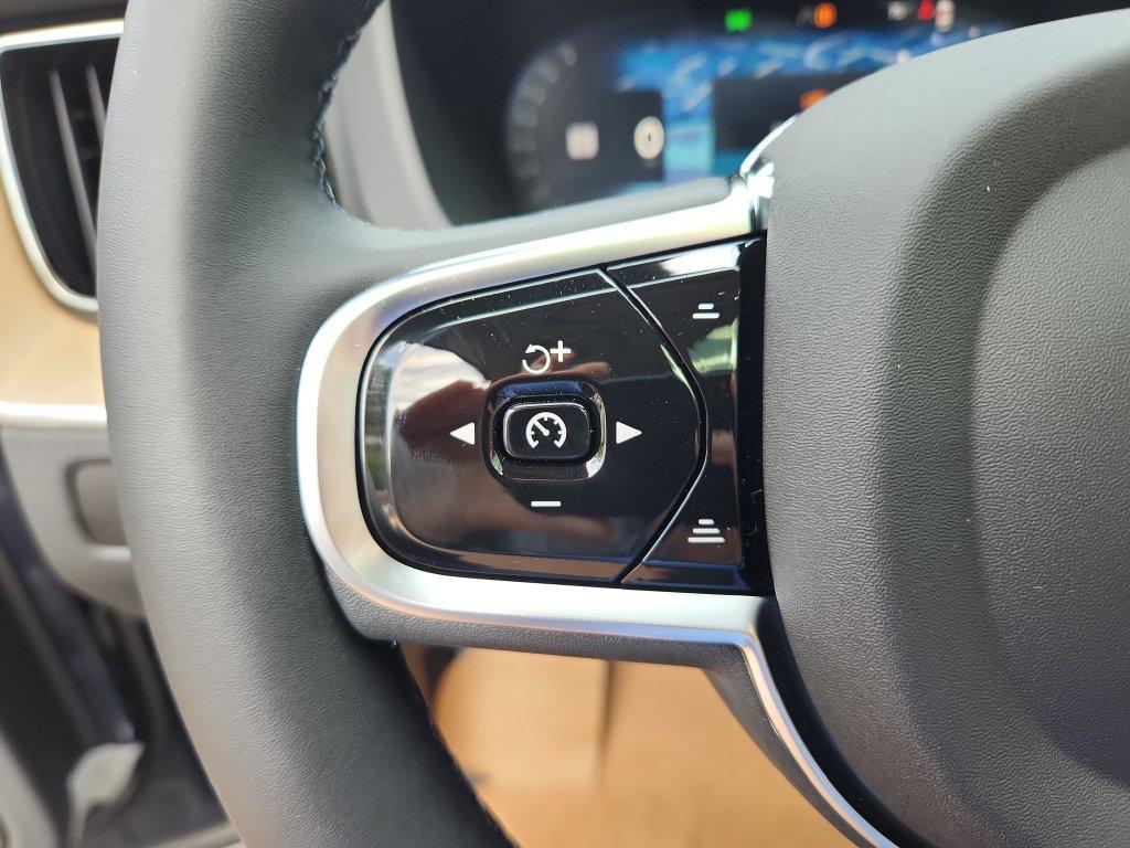 2026 Volvo XC60 PLUG-IN HYBRID T8 CORE 缩略图 17