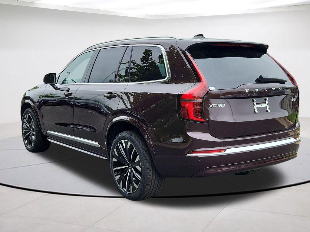 2026 Volvo XC90 B6 PLUS 7-SEATER photo 5