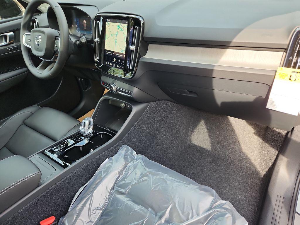 2026 Volvo XC40 B5 PLUS 缩略图 29