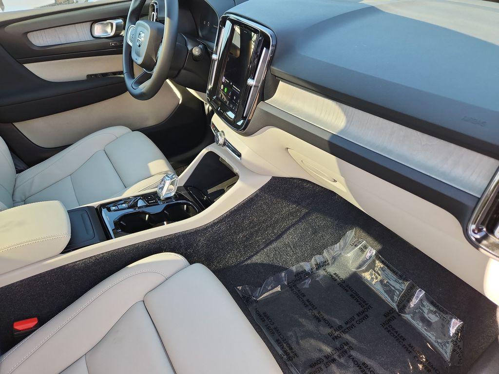 2026 Volvo XC40 B5 PLUS 缩略图 29