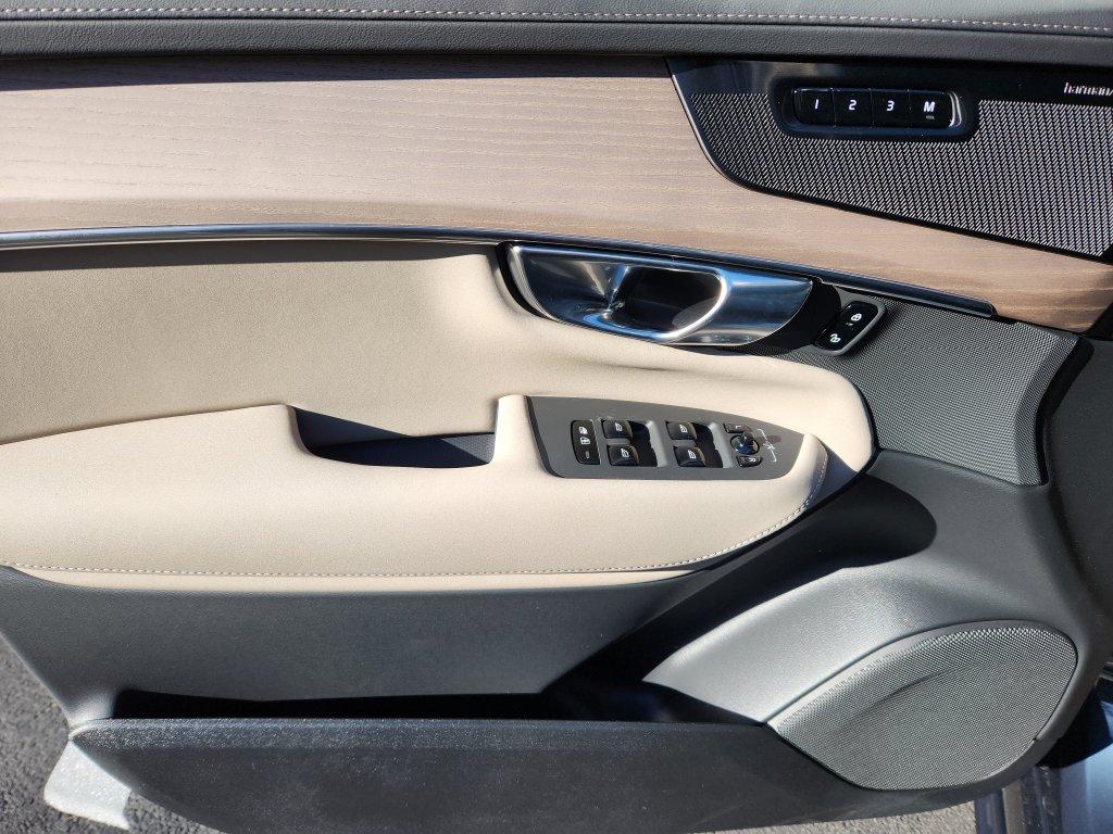 2026 Volvo XC90 B6 ULTRA 7-SEATER — миниатюра 19