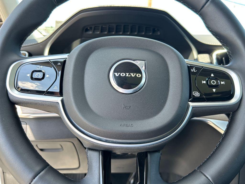 صورة مصغرة 19 لـ 2026 Volvo XC90 B6 PLUS 7-SEATER