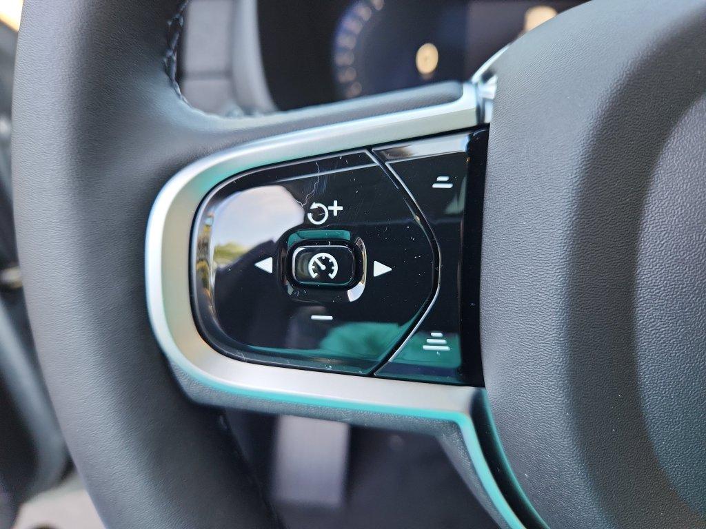 صورة مصغرة 17 لـ 2026 Volvo XC90 B6 PLUS 7-SEATER