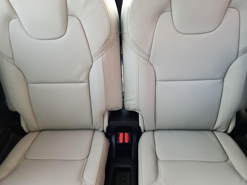2026 Volvo XC90 B6 ULTRA DARK THEME 7-SEATER 缩略图 24