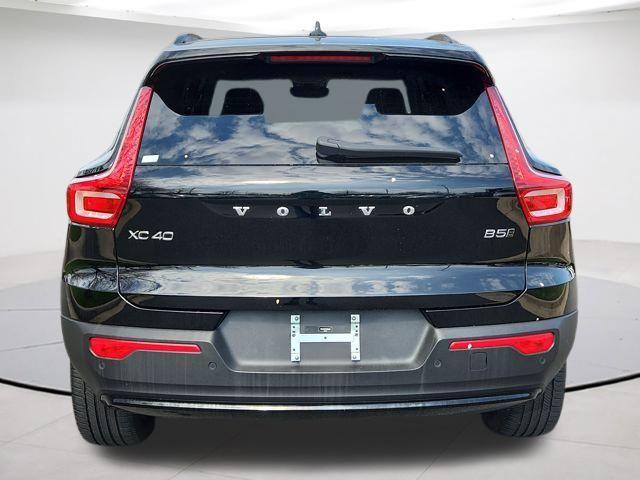 2023 Volvo XC40 B5 ULTIMATE DARK THEME 照片 10