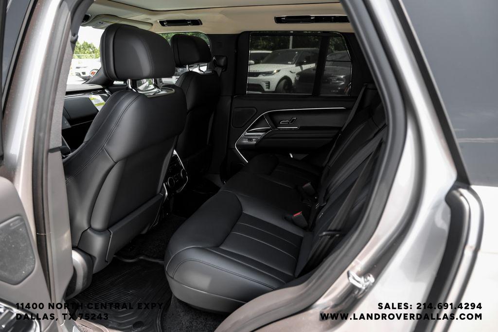 2026 LAND Rover RANGE ROVER P400 SE — миниатюра 26