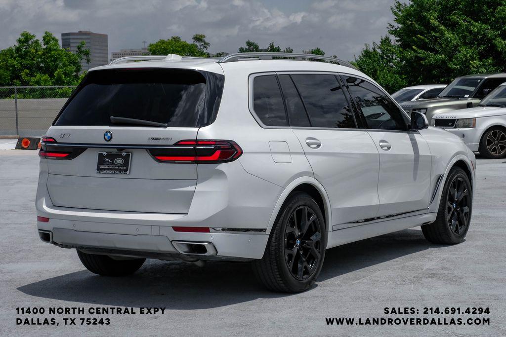 صورة 8 لـ 2023 BMW X7 XDRIVE40I