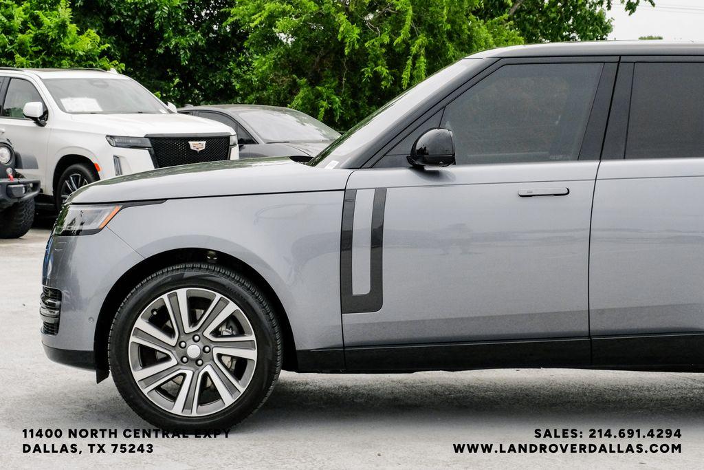 صورة 10 لـ 2023 LAND Rover RANGE ROVER P400 SE