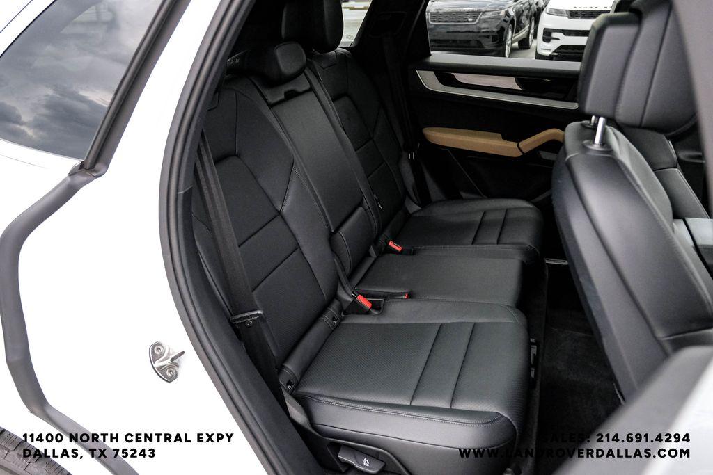 2024 Porsche CAYENNE BASE 缩略图 35