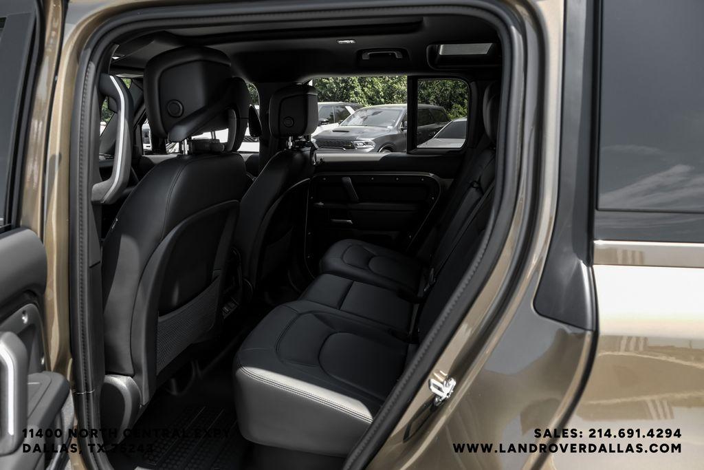 2026 LAND Rover DEFENDER P400 X-DYNAMIC SE — миниатюра 29