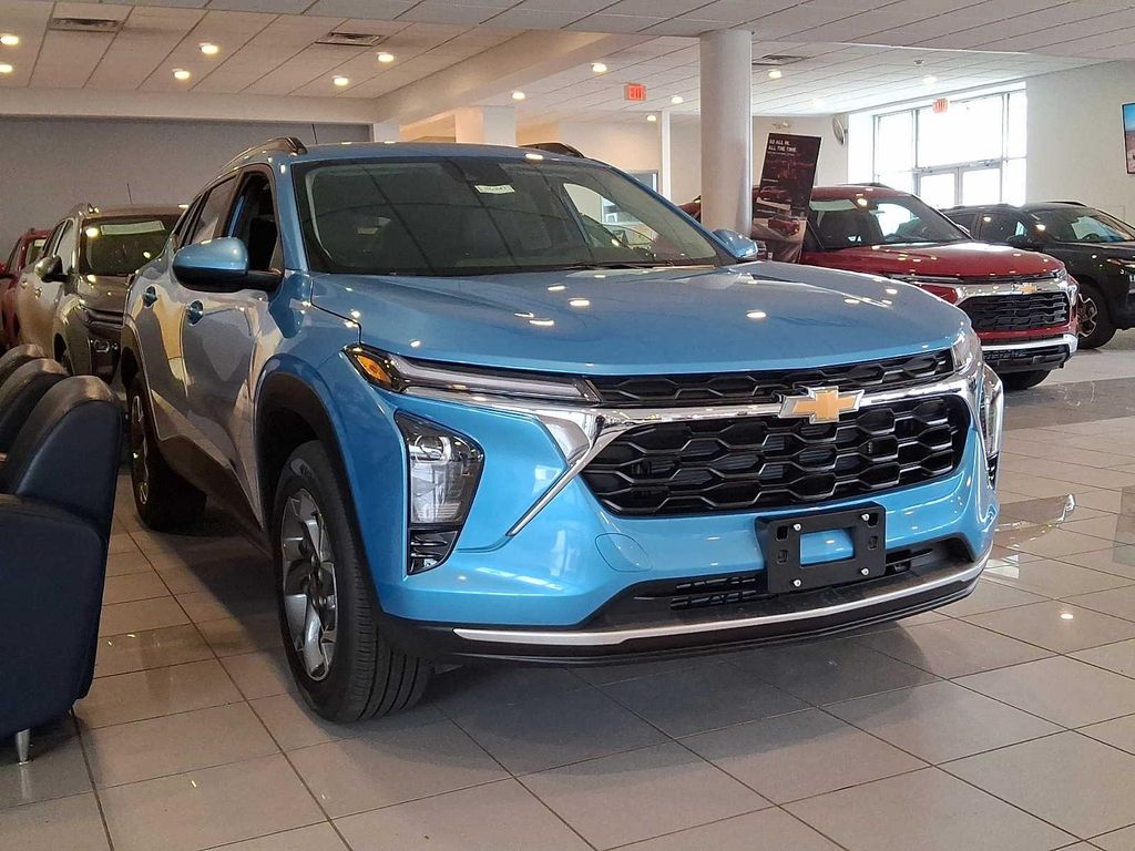 New 2026 Chevrolet Trax LT
