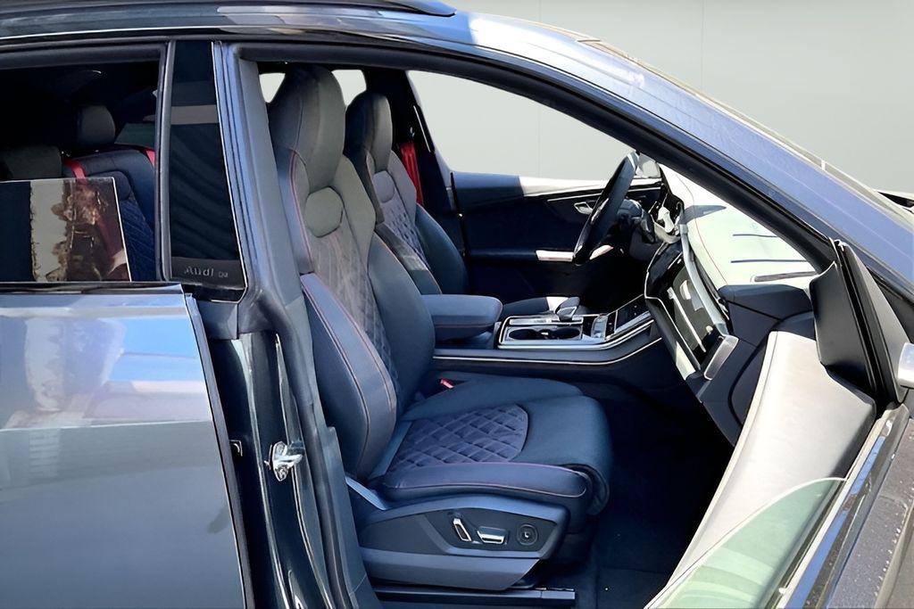 صورة 10 لـ 2026 AUDI Q8 55 PRESTIGE