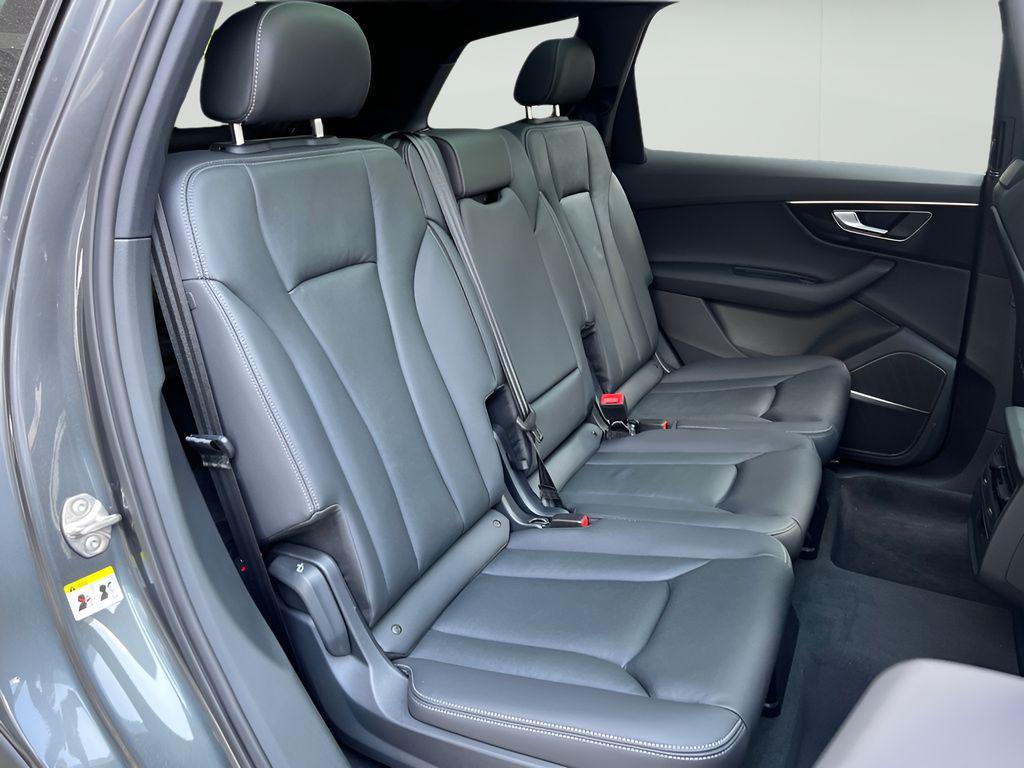صورة مصغرة 16 لـ 2026 AUDI Q7 55 PREMIUM