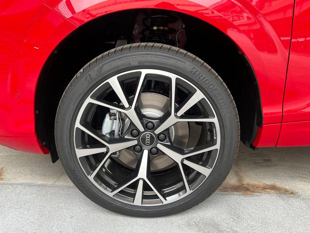 صورة مصغرة 11 لـ 2026 AUDI Q3 S LINE