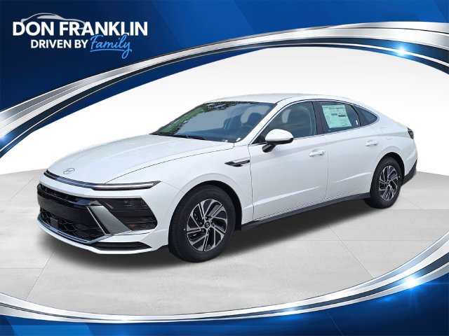New 2026 Hyundai SONATA Hybrid Blue