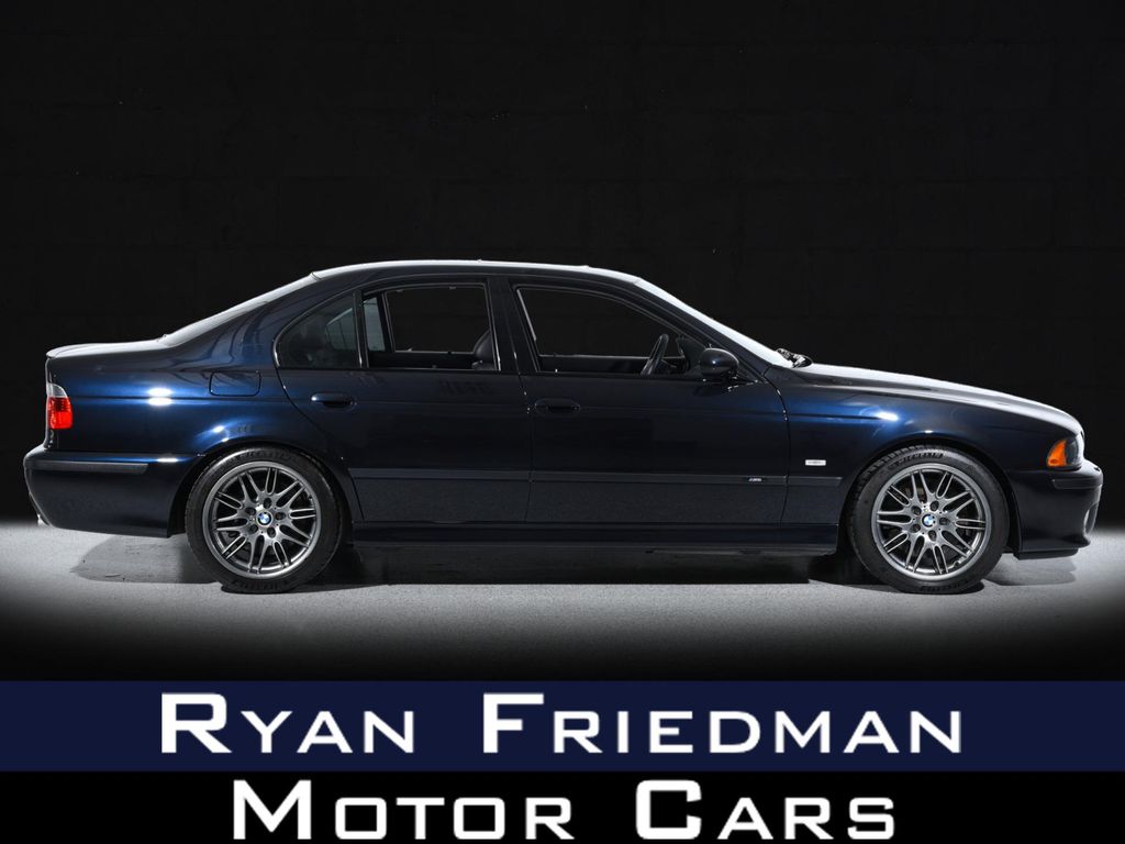 2003 BMW M5