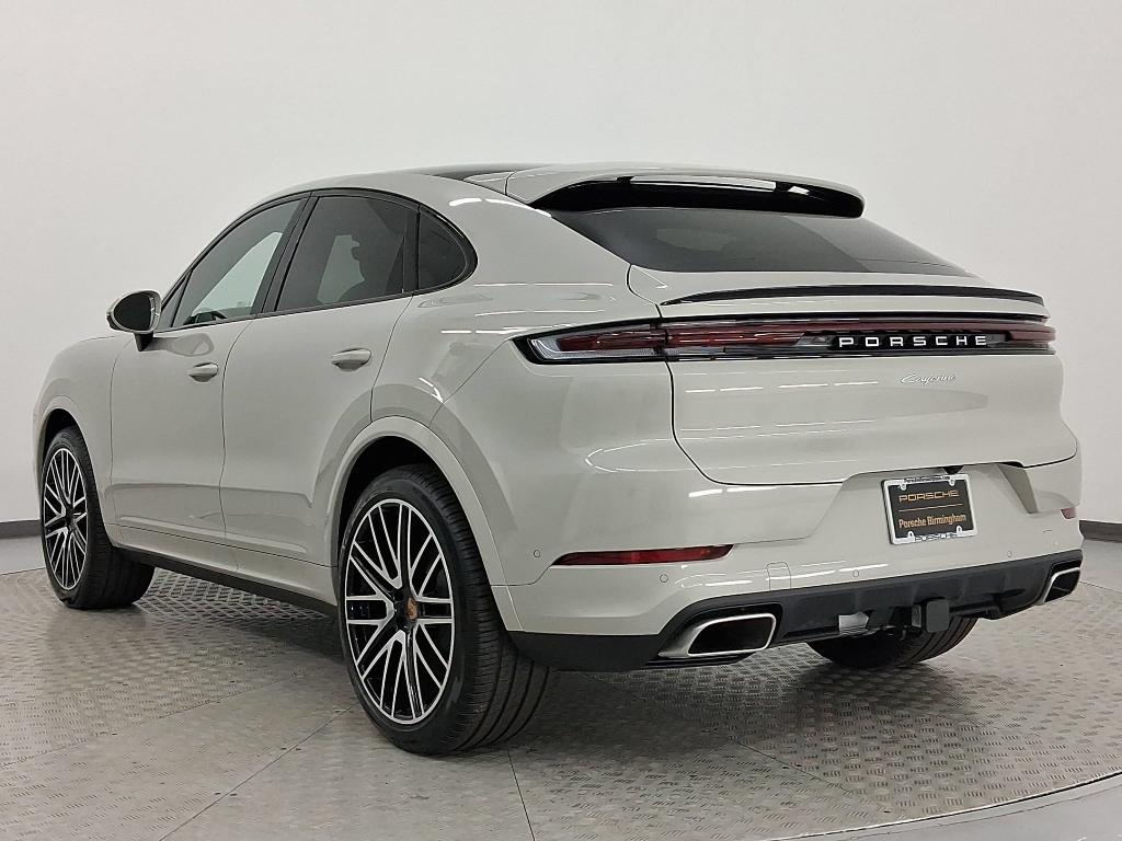 صورة 3 لـ 2026 Porsche CAYENNE AWD