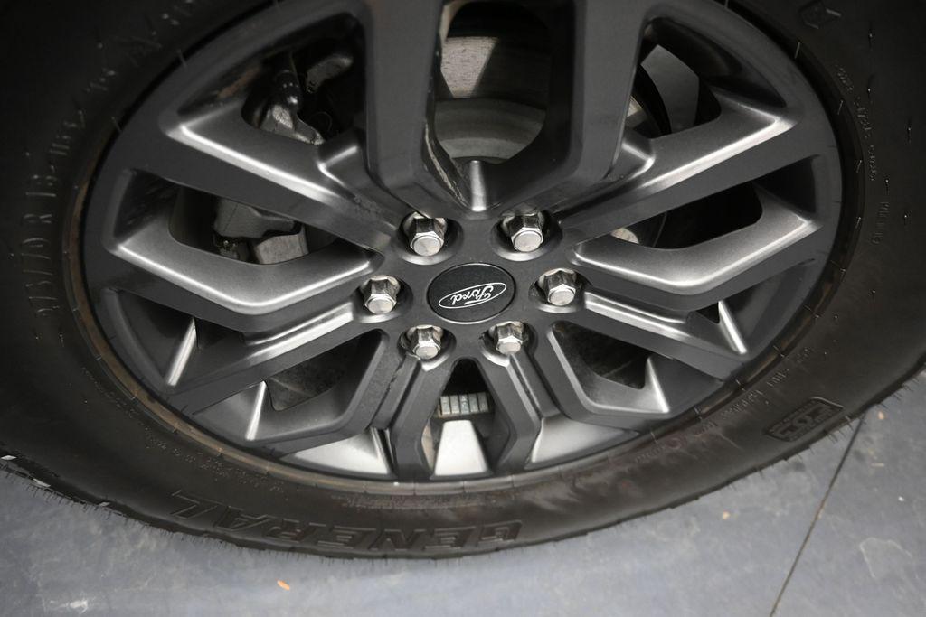 FORD F-150 TREMOR - 10