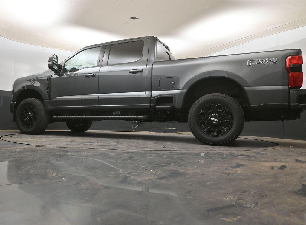 صورة مصغرة 27 لـ 2026 FORD F-250 XLT