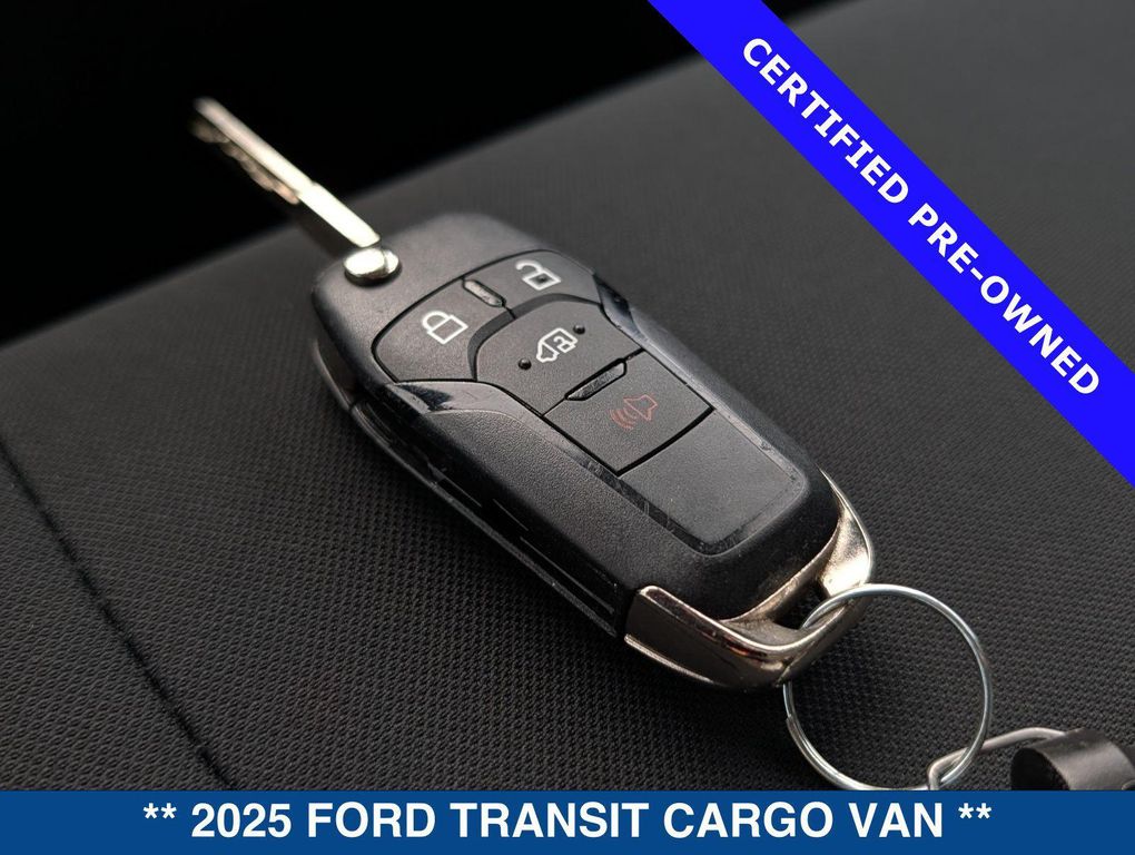 صورة مصغرة 29 لـ 2025 FORD TRANSIT-250 BASE