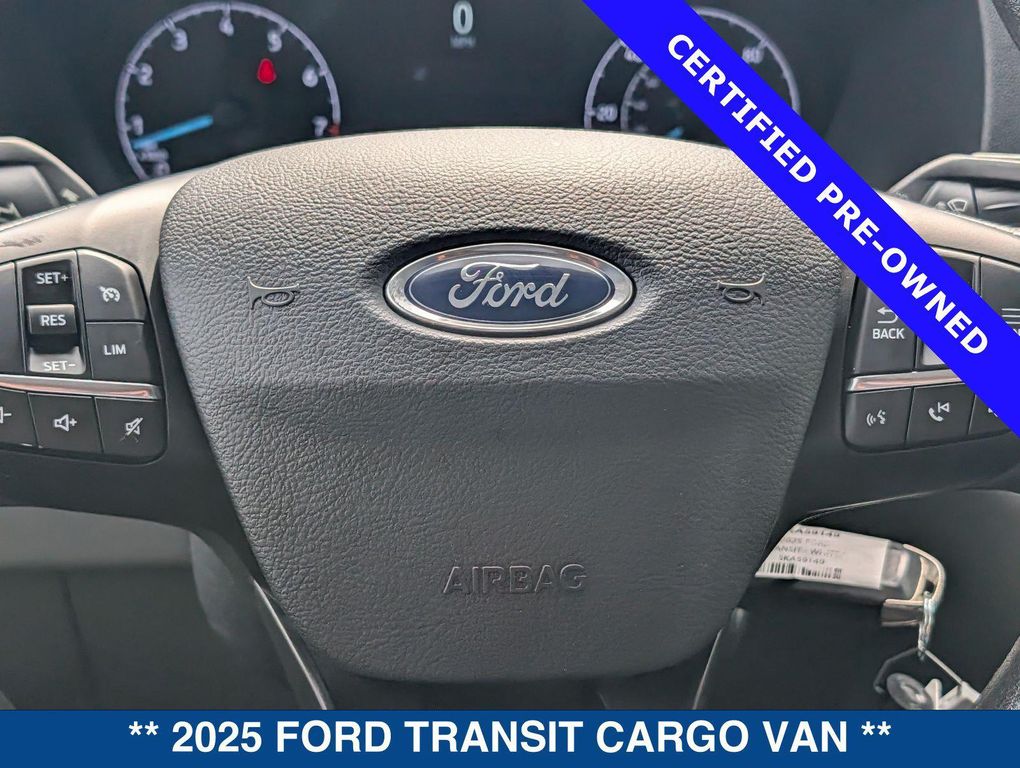 صورة مصغرة 24 لـ 2025 FORD TRANSIT-250 BASE