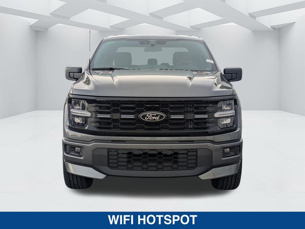 صورة 8 لـ 2026 FORD F-150 STX