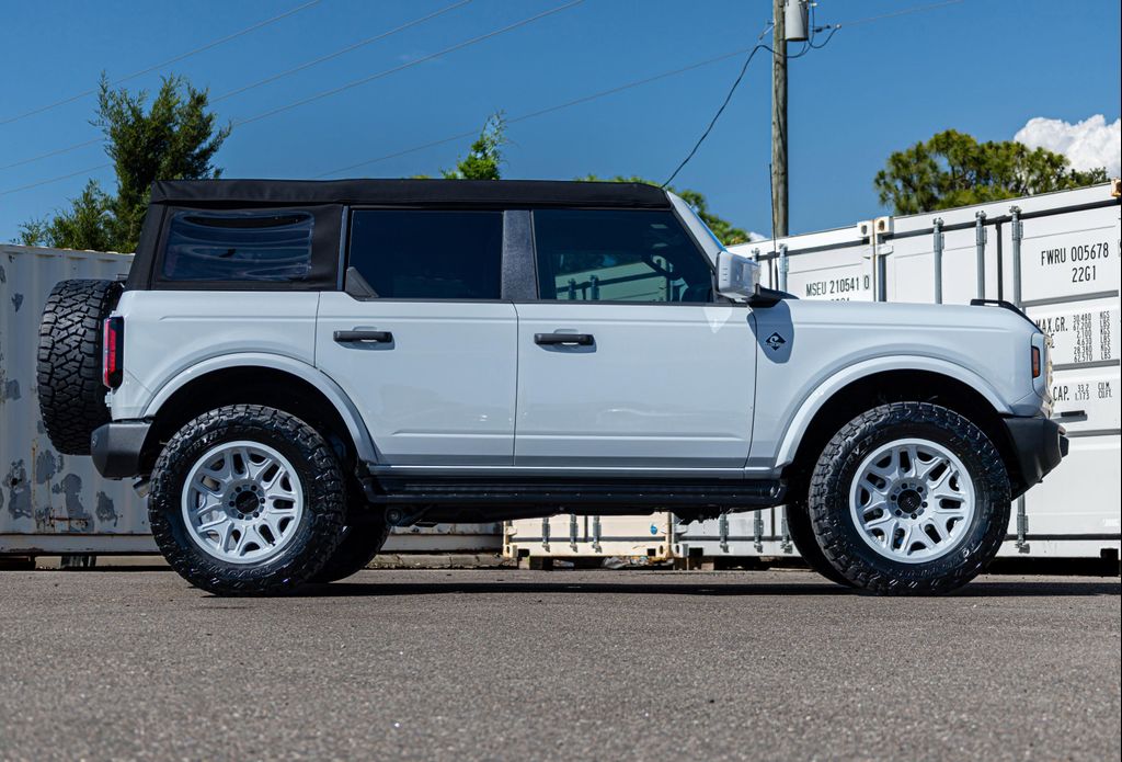 FORD BRONCO OUTER BANKS - 2