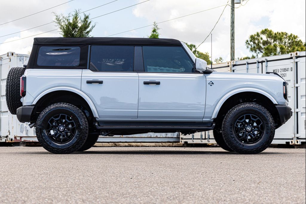 FORD BRONCO OUTER BANKS - 2