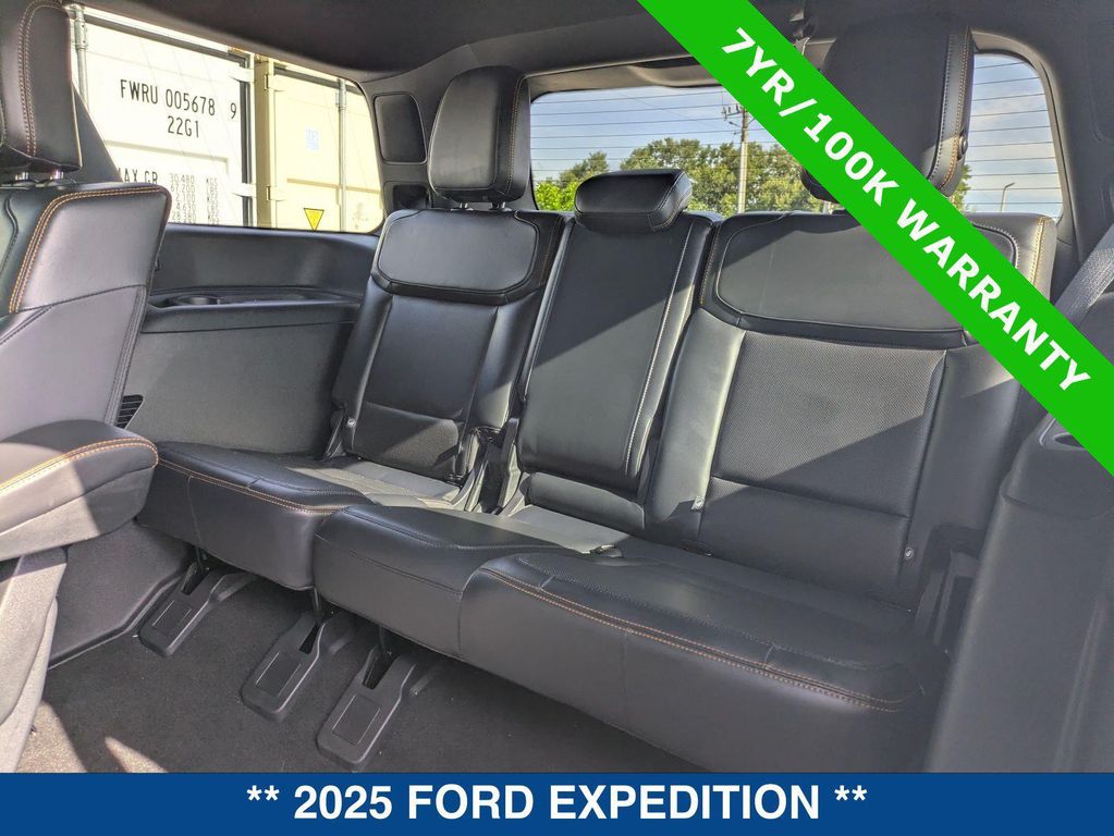 صورة مصغرة 18 لـ 2025 FORD EXPEDITION TREMOR