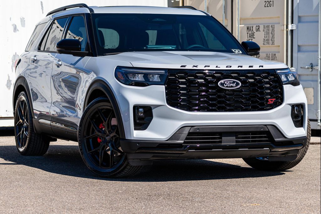 صورة 1 لـ 2026 FORD EXPLORER ST
