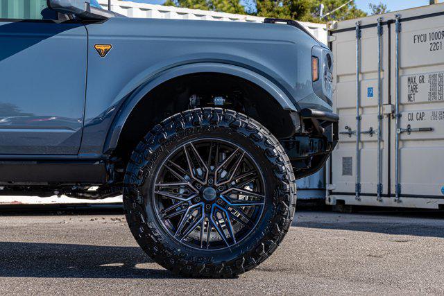 FORD BRONCO - 10
