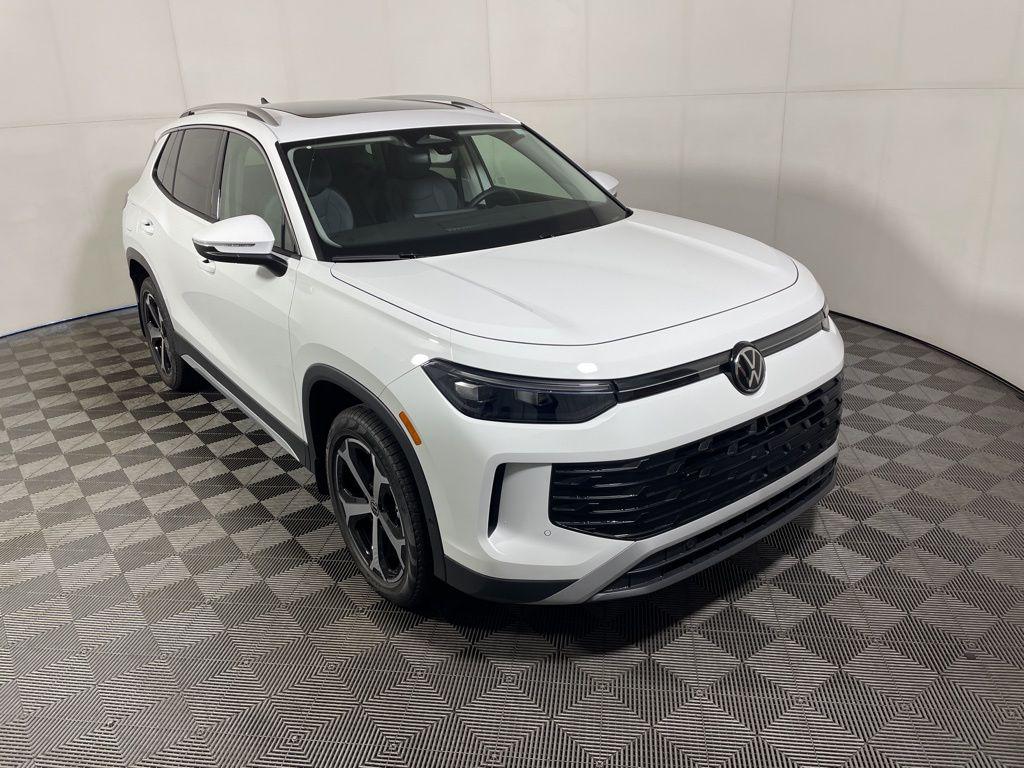 New 2026 Volkswagen Tiguan 2.0T SE 4MOTION