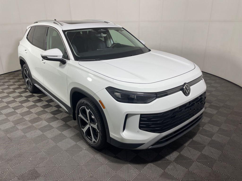 New 2026 Volkswagen Tiguan 2.0T SE 4MOTION