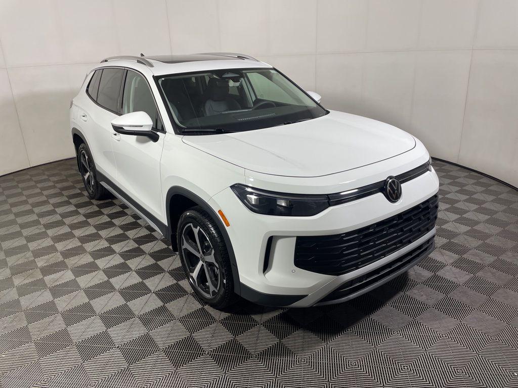 New 2026 Volkswagen Tiguan 2.0T SE 4MOTION
