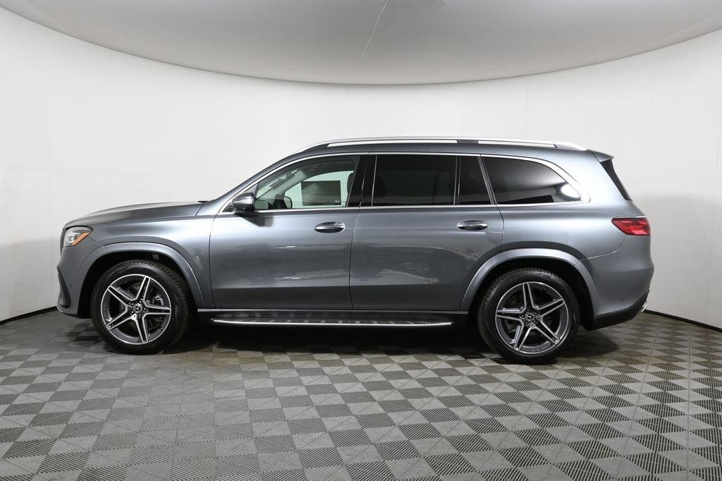 MERCEDES-BENZ GLS - 2