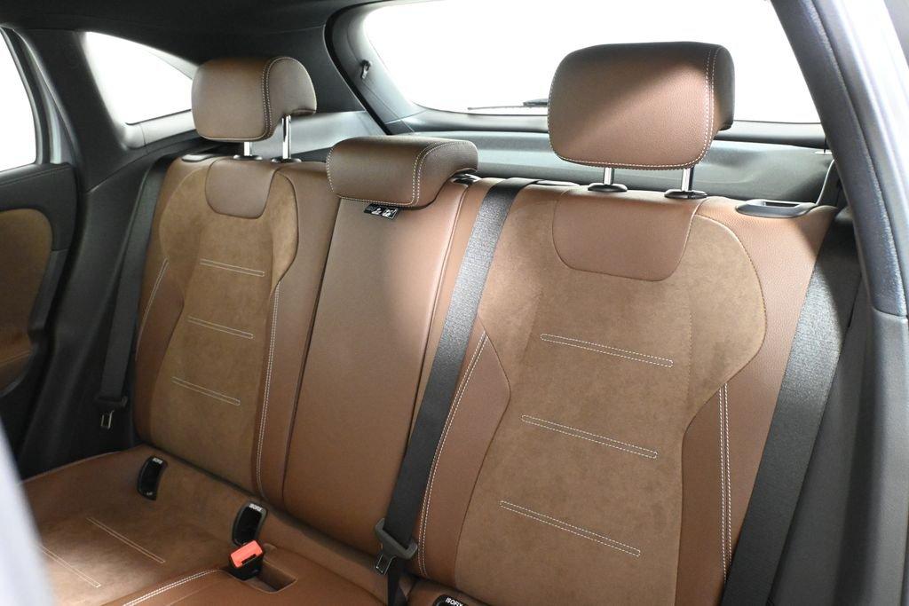 MERCEDES-BENZ GLA-CLASS AMG - 4