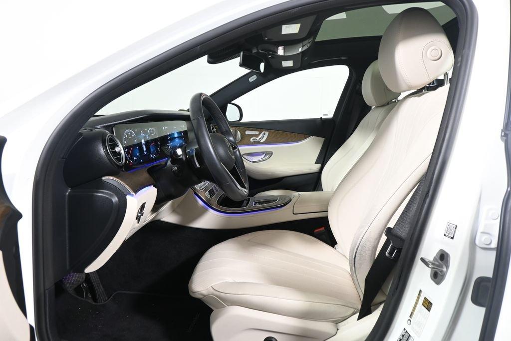 صورة 3 لـ 2022 Mercedes-BENZ E-CLASS
