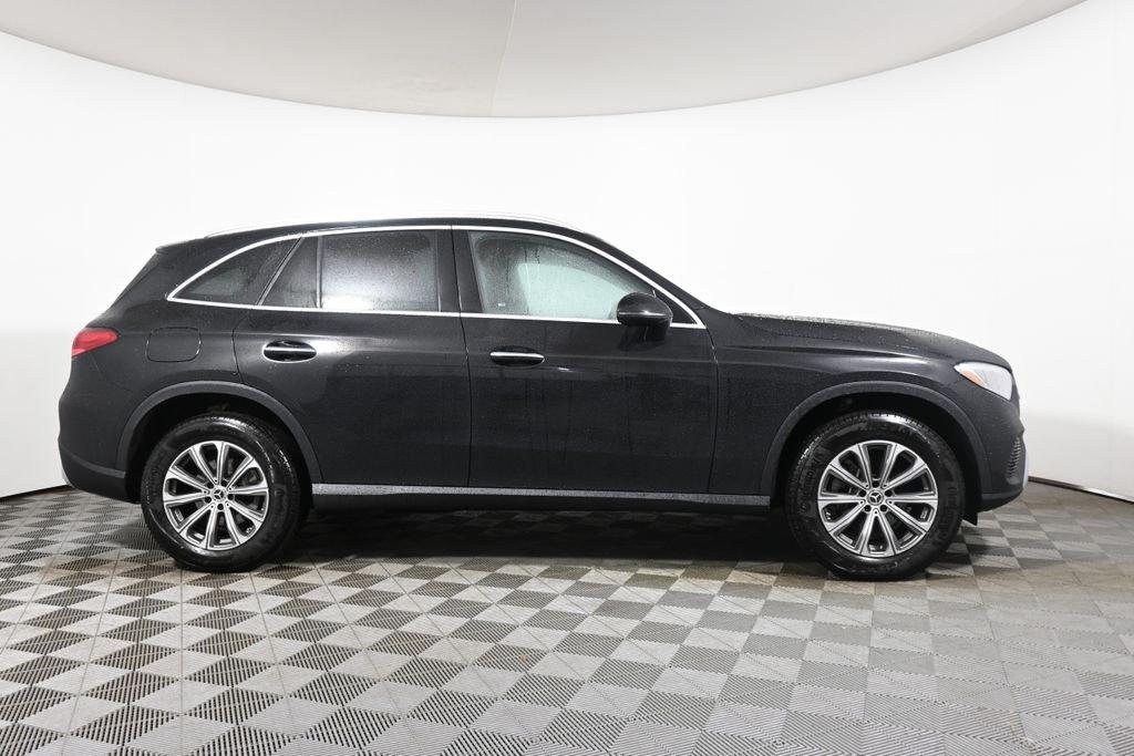 MERCEDES-BENZ GLC - 8