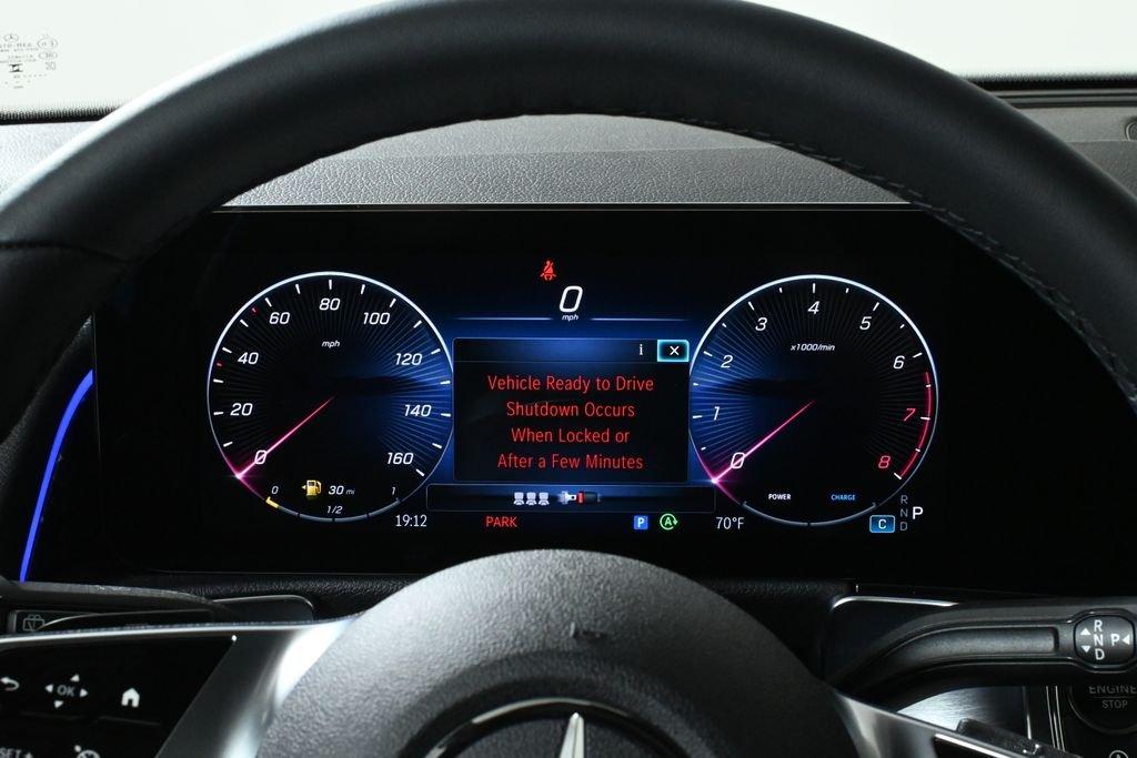 2026 Mercedes-BENZ GLB — миниатюра 20