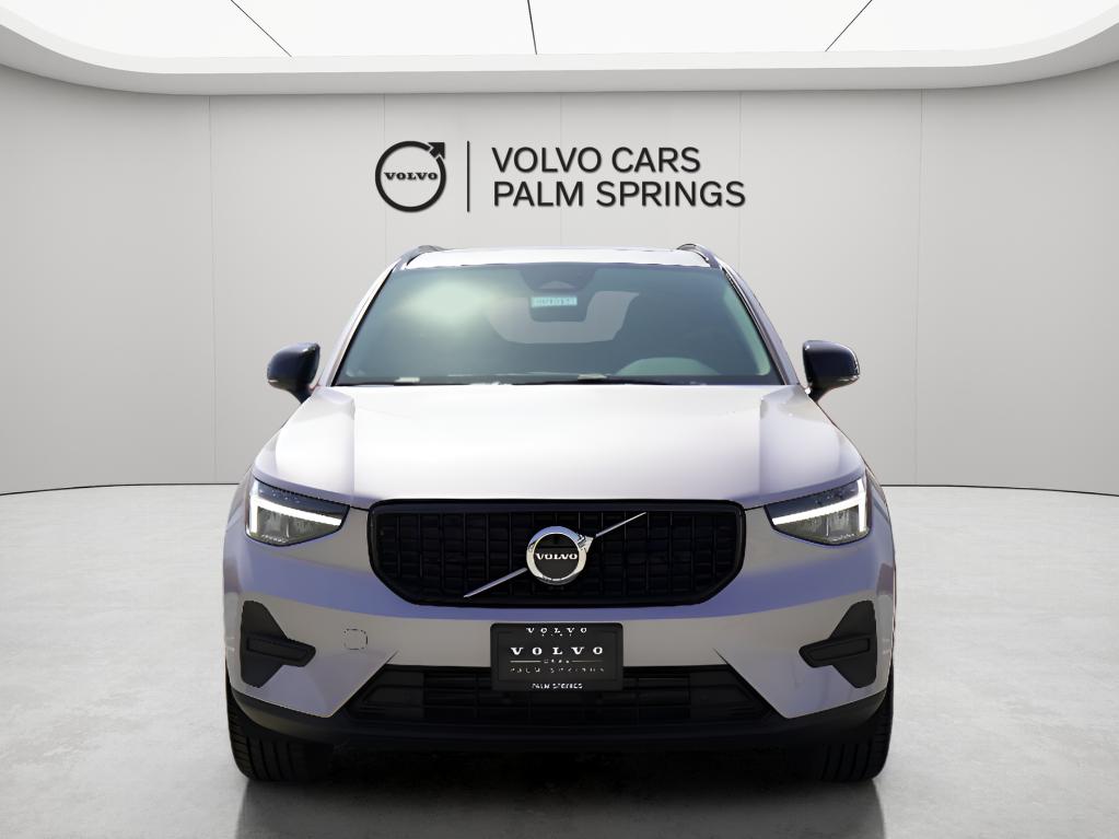 صورة 4 لـ 2026 Volvo XC40 B5 CORE
