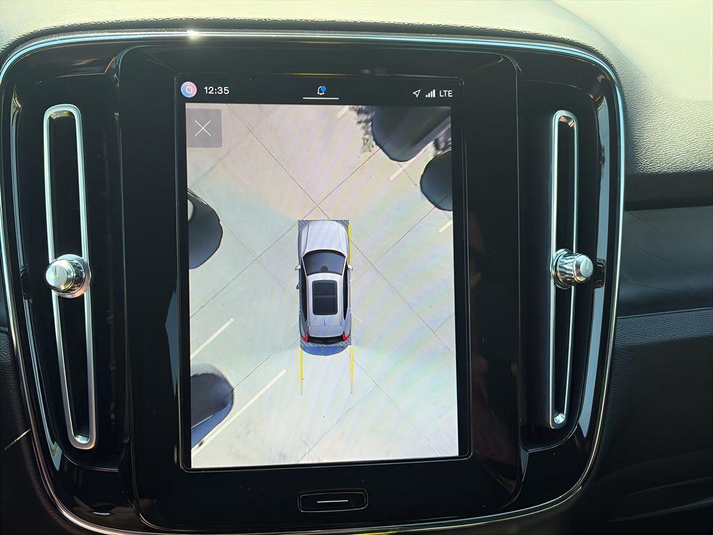 2023 Volvo XC40 RECHARGE PURE ELECTRIC TWIN ULTIMATE — фото 8