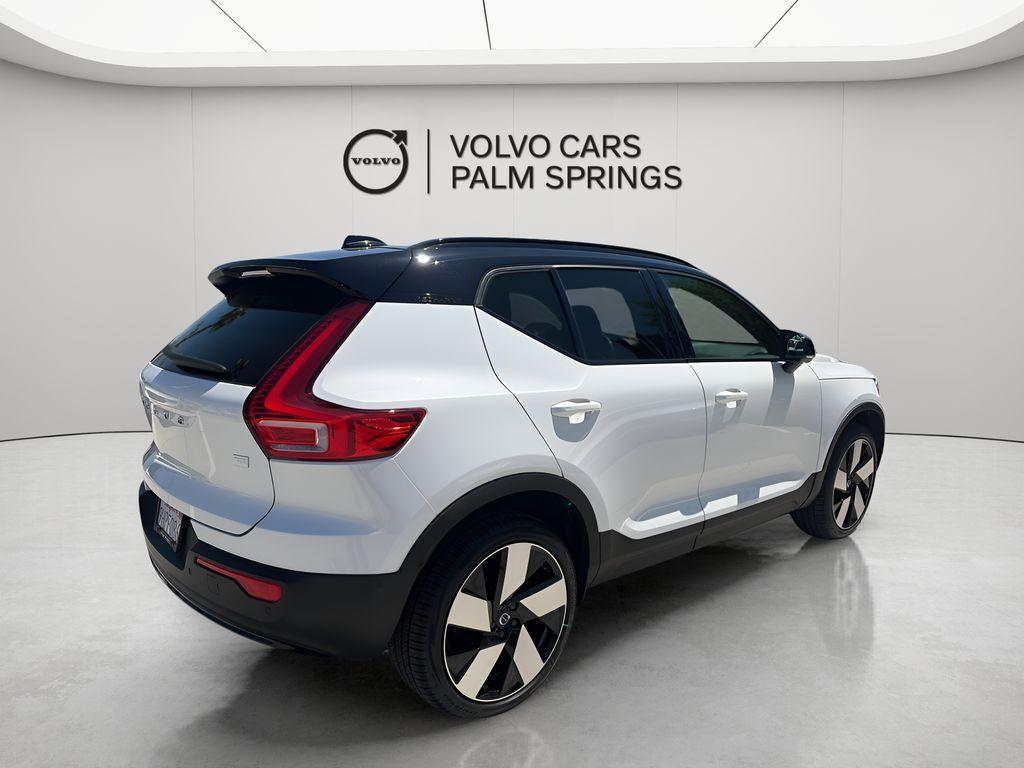 2023 Volvo XC40 RECHARGE PURE ELECTRIC TWIN ULTIMATE — фото 6