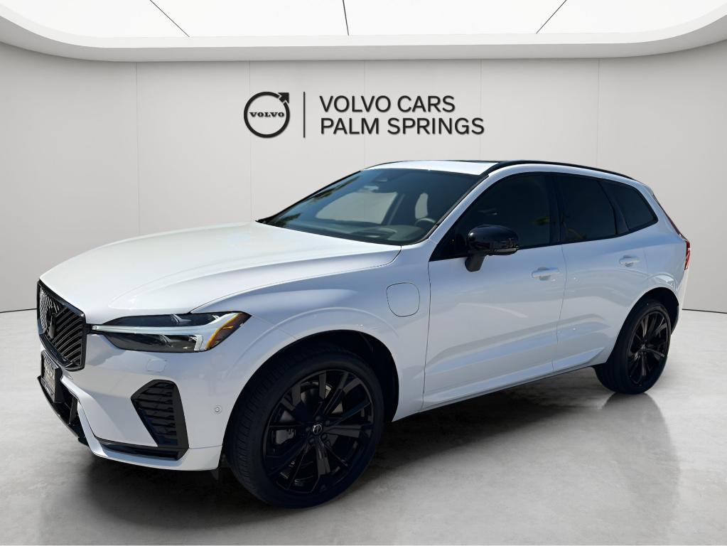 2026 Volvo XC60 PLUG-IN HYBRID T8 ULTRA BLACK EDITION — миниатюра 3