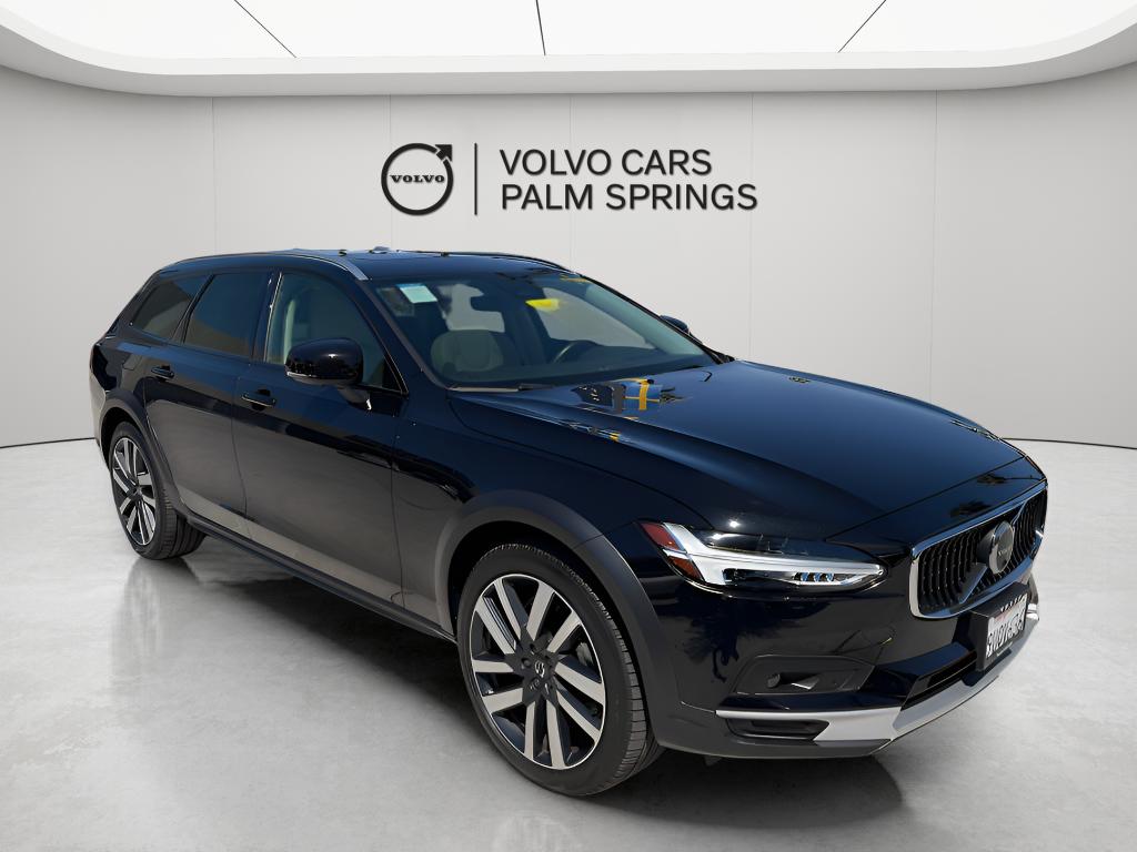 2025 Volvo V90 CROSS COUNTRY B6 PLUS — фото 1